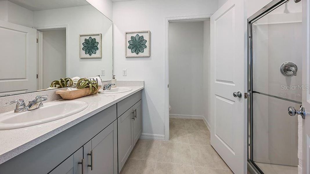 Furnished interior view inside a new home in Waterstone, Groveland (Image 5).