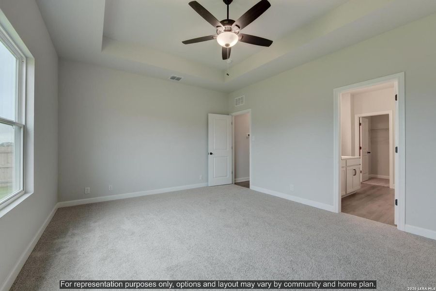 Spacious, unfurnished interior of a new home in , Schertz (Image 15).