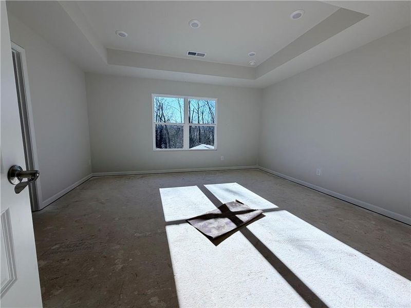 Image 37 of a home in .