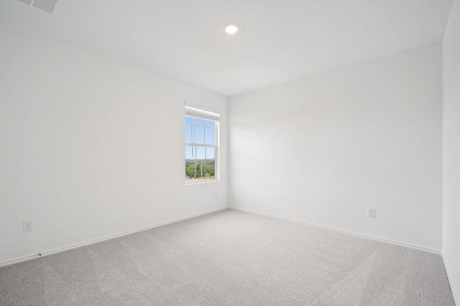 Spacious, unfurnished interior of a new home in Clayton Ranch, Copperas Cove (Image 31).