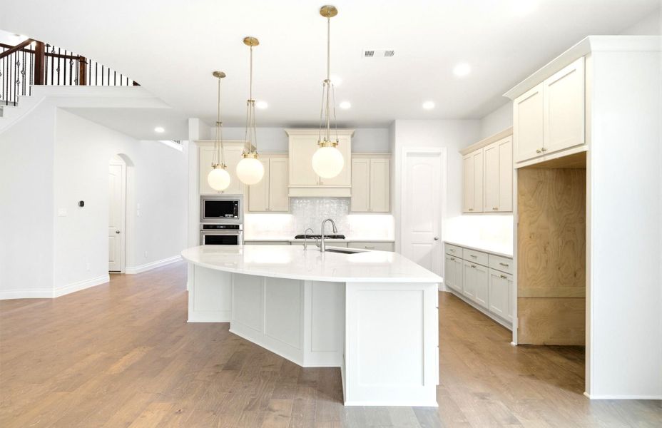 Furnished interior view inside a new home in The Highlands 55′, Porter (Image 6).