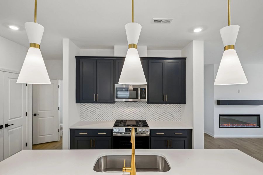 Interior Design Finishes: AW Collection® Sapphire Interior Design Finishes: AW Collection® Sapphire