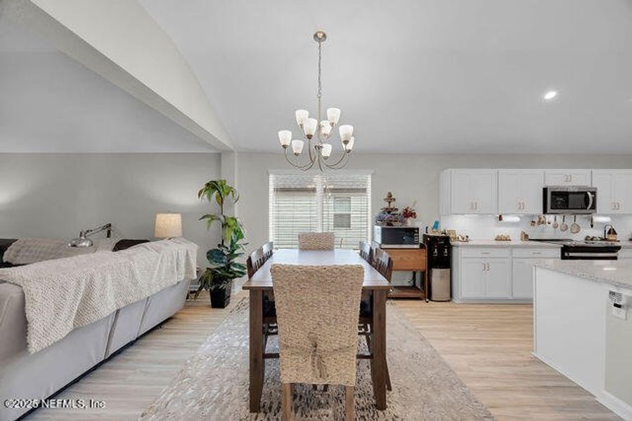 Furnished interior view inside a new home in Edinburgh Village, Jacksonville (Image 32). Furnished interior view inside a new home in Edinburgh Village, Jacksonville (Image 32).