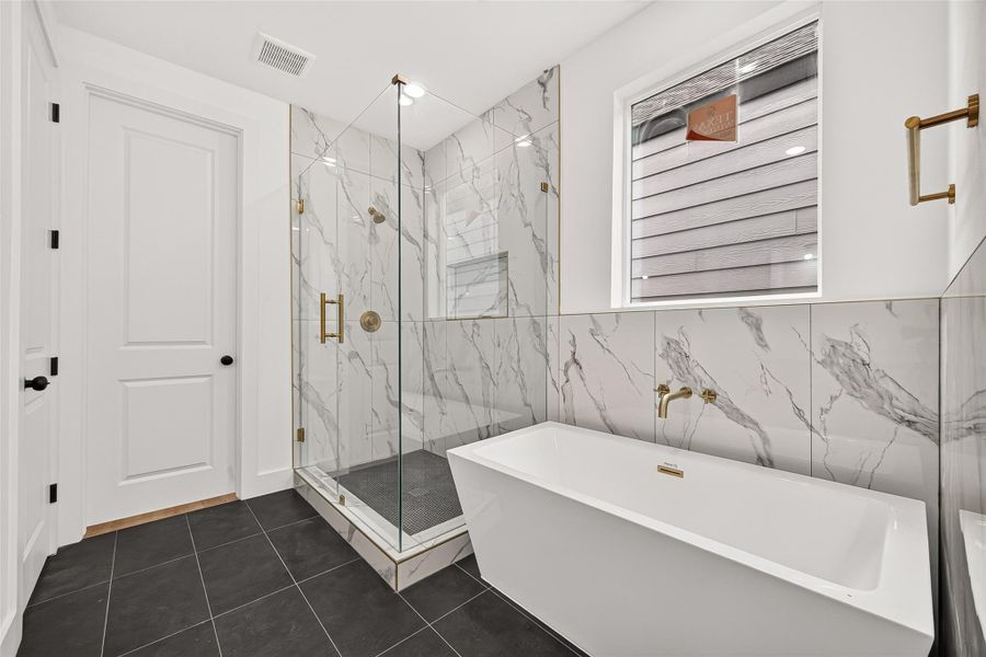 Furnished interior view inside a new home in , Houston (Image 7).