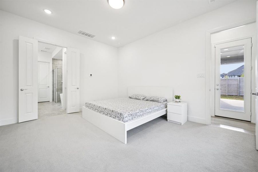 Furnished interior view inside a new home in , McKinney (Image 10).