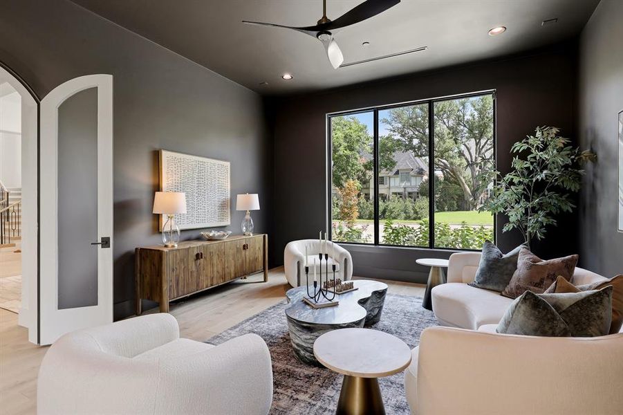 Furnished interior view inside a new home in , Dallas (Image 12).
