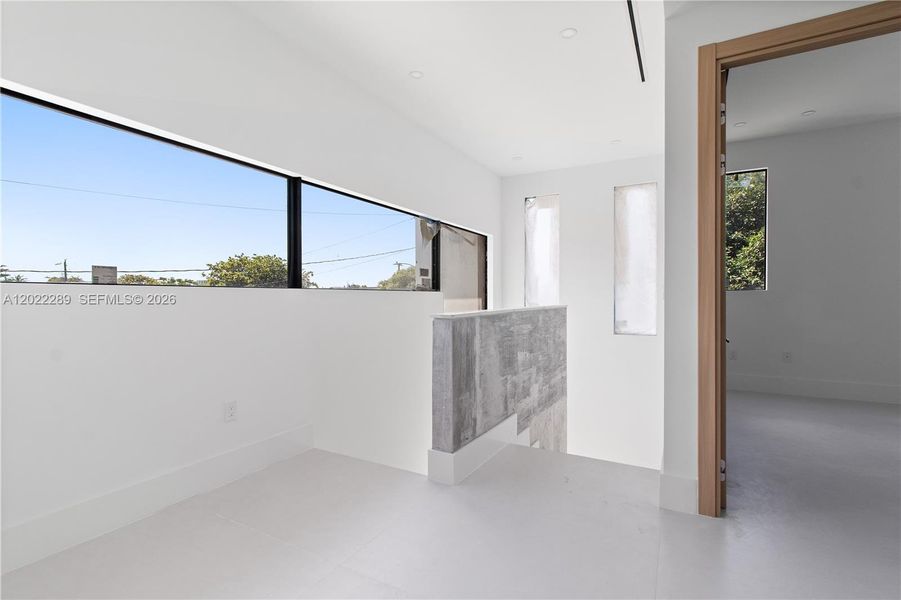 Spacious, unfurnished interior of a new home in , Dania Beach (Image 13). Spacious, unfurnished interior of a new home in , Dania Beach (Image 13).