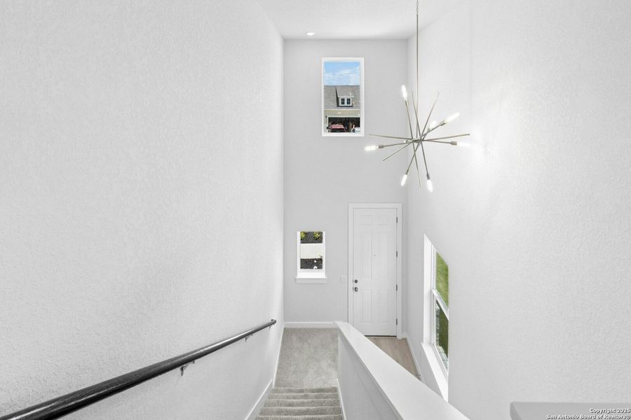 Image 26 of a home in Willowbrook.