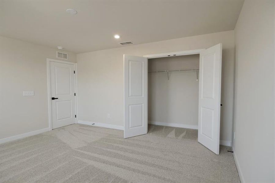 Spacious, unfurnished interior of a new home in Berkeley, Spartanburg (Image 18).