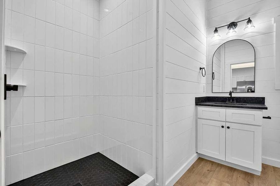 Image 27 of a home in .