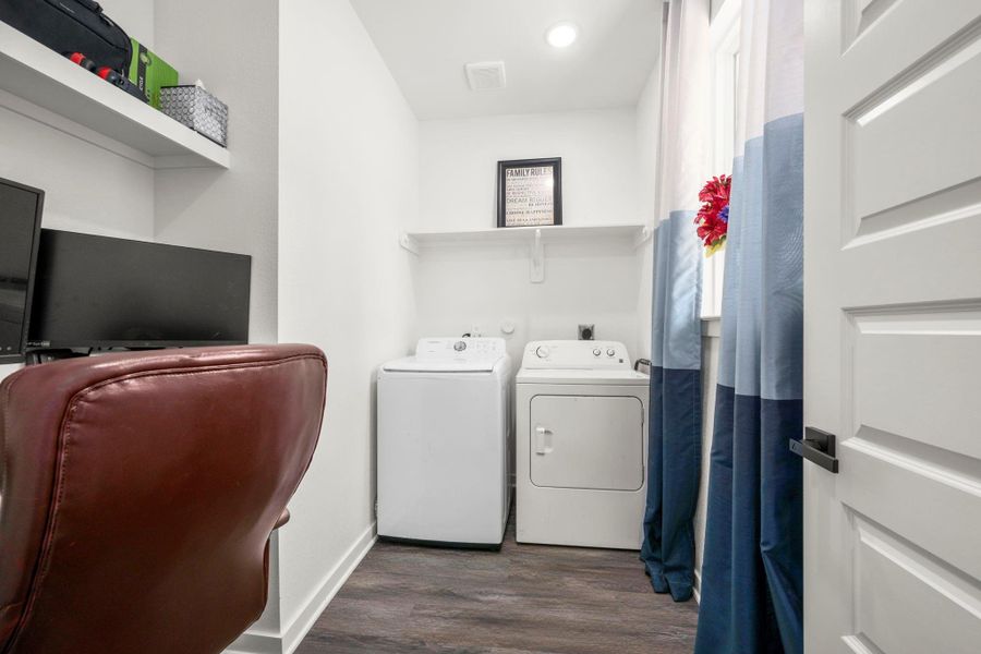Furnished interior view inside a new home in , Huffman (Image 33). Furnished interior view inside a new home in , Huffman (Image 33).