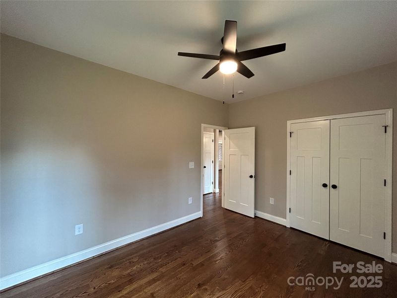 Spacious, unfurnished interior of a new home in , Newton (Image 18).