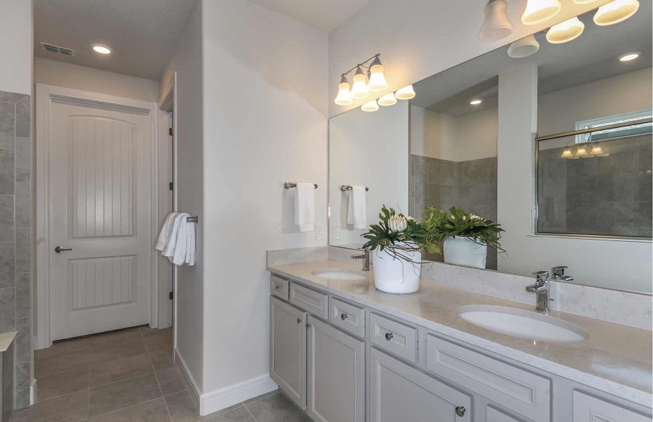 Owner's Bathroom with Dual Sinks