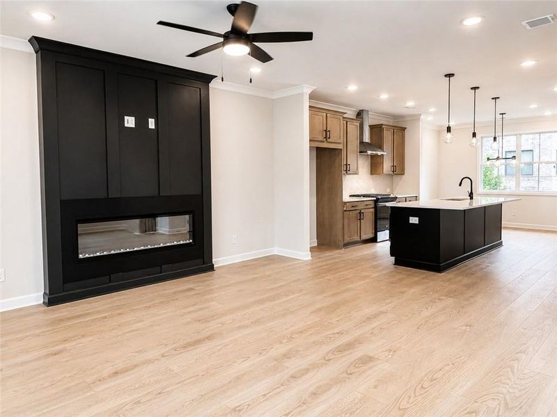 Spacious, unfurnished interior of a new home in Townes at South Main, Kennesaw (Image 17).