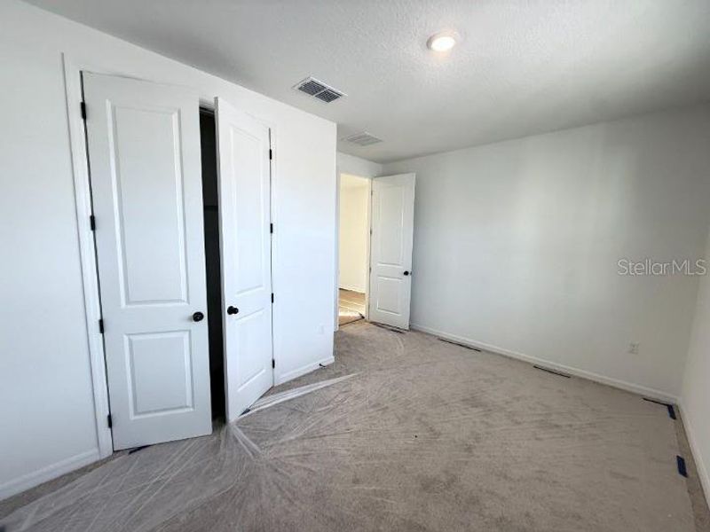 Spacious, unfurnished interior of a new home in Trailside, Mount Dora (Image 8). Spacious, unfurnished interior of a new home in Trailside, Mount Dora (Image 8).