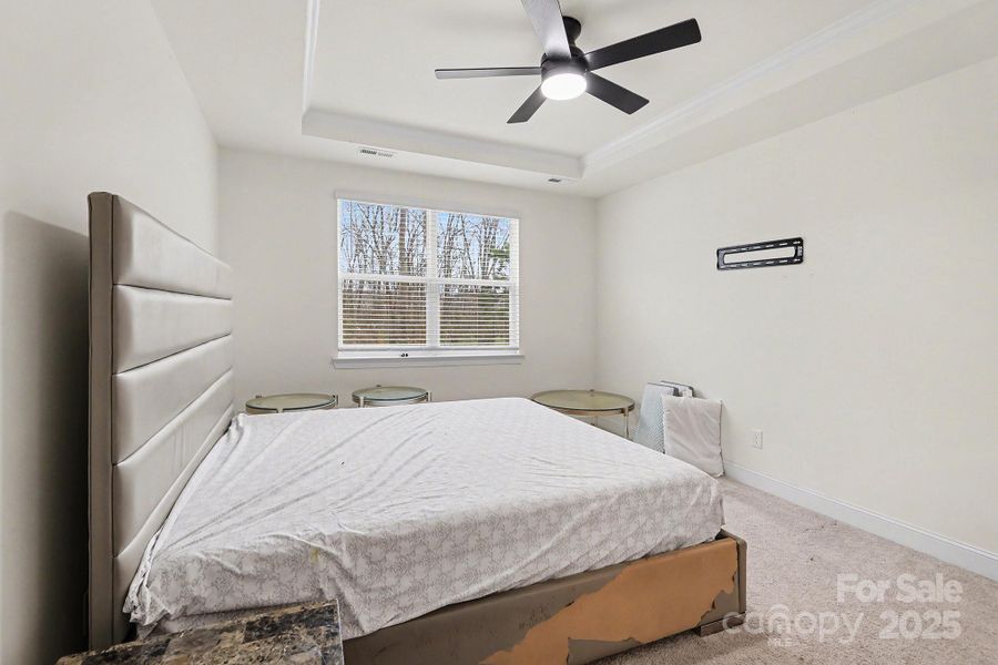 Furnished interior view inside a new home in , Harrisburg (Image 23).