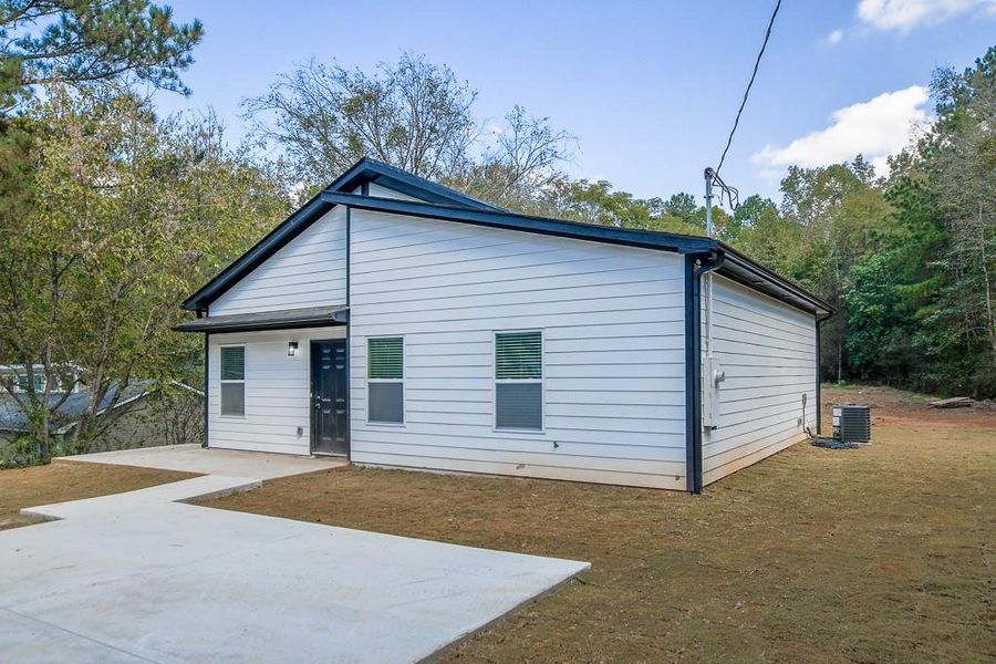 Front exterior of a new home in , Athens, GA, highlighting curb appeal (Image 2). Front exterior of a new home in , Athens, GA, highlighting curb appeal (Image 2).