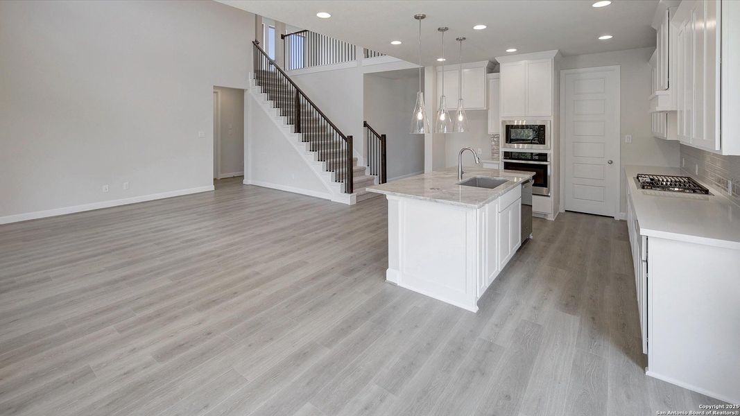 Image 29 of a home in Stevens Ranch 55'.