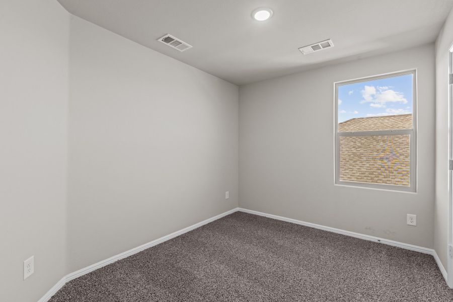 Representative unfurnished interior of a home built from the Gulfport by D.R. Horton in Yukon Ridge, Odessa (Image 27). Representative unfurnished interior of a home built from the Gulfport by D.R. Horton in Yukon Ridge, Odessa (Image 27).