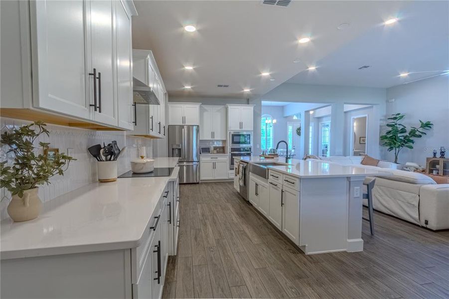 Furnished interior view inside a new home in Francisco Park, Oviedo (Image 42).