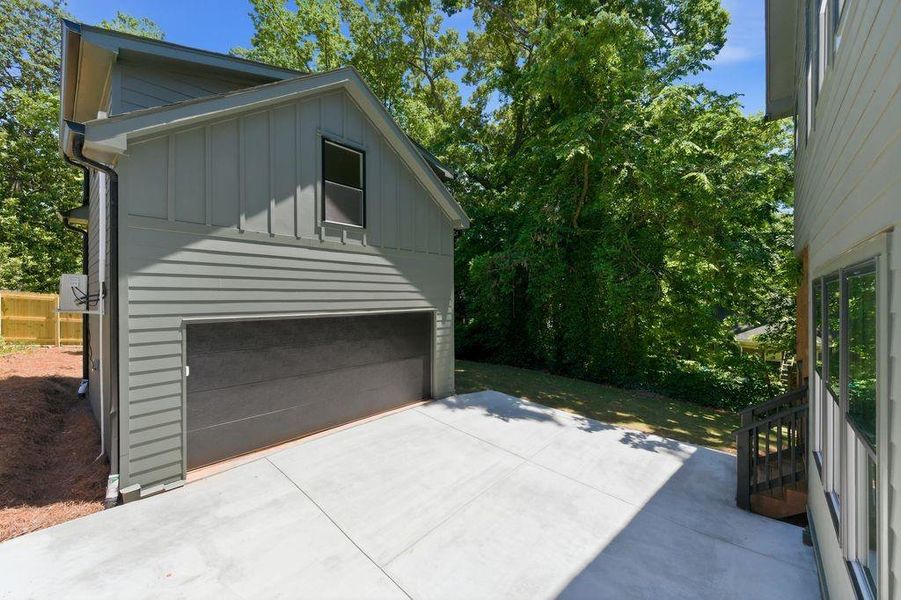Exterior details and patio area of a home in , Atlanta (Image 26).