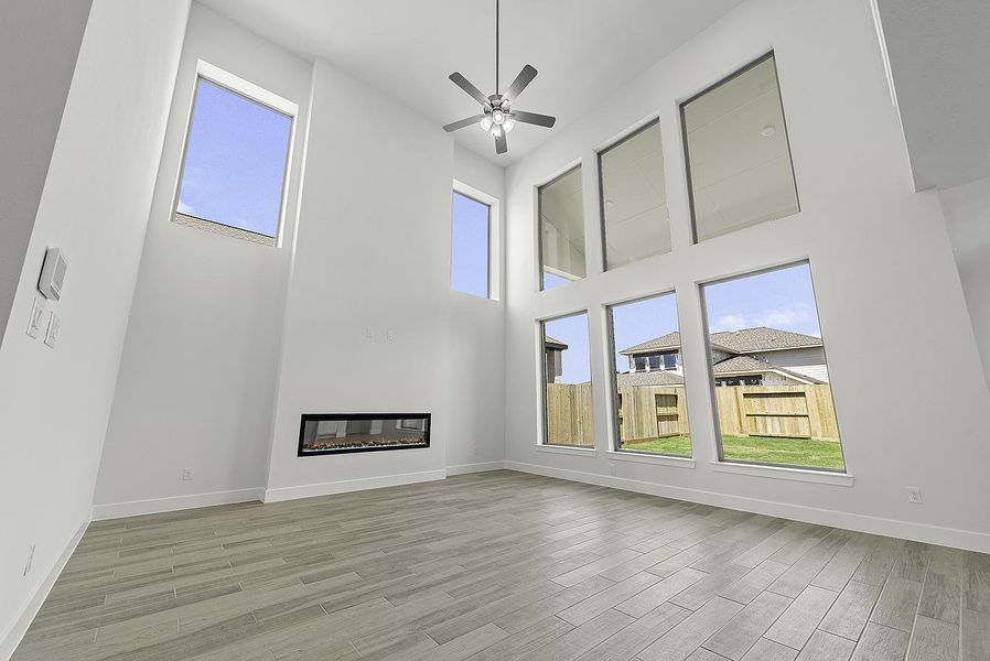 Spacious, unfurnished interior of a new home in Jubilee, Hockley (Image 14).