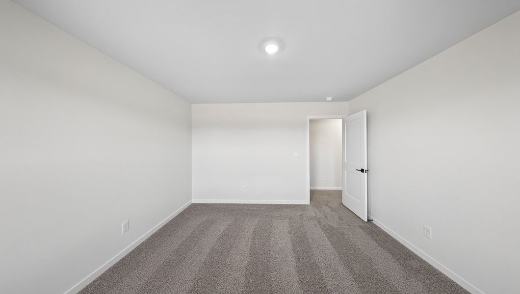 Spacious, unfurnished interior of a new home in Avalon of Gastonia, Gastonia (Image 36).