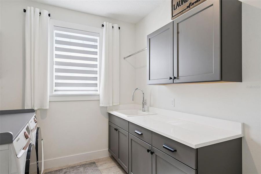 Furnished interior view inside a new home in Oakland Park, Winter Garden (Image 11).