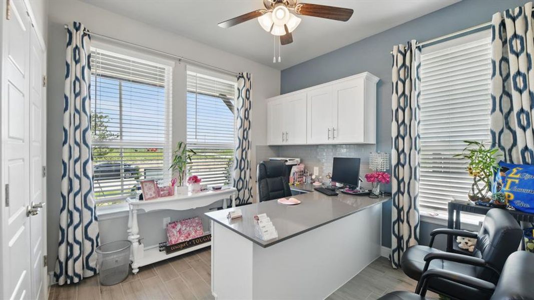 Furnished interior view inside a new home in Rock Creek West, Fort Worth (Image 17).