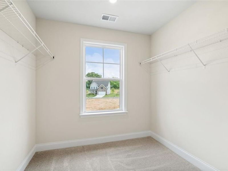 Spacious, unfurnished interior of a new home in Wehunt Meadows, Hoschton (Image 28).