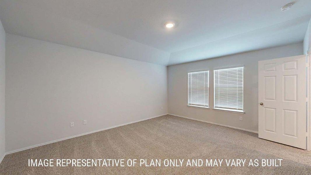 Spacious, unfurnished interior of a new home in Turnbo Ranch, Killeen (Image 25).