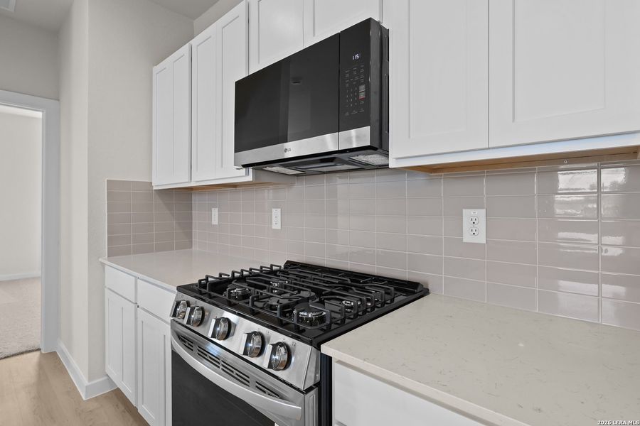 Furnished interior view inside a new home in Summerlin, San Antonio (Image 6).