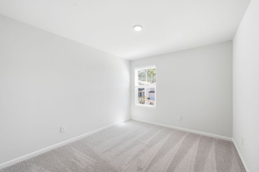 Spacious, unfurnished interior of a new home in Grand Arbor, Blythewood (Image 32).