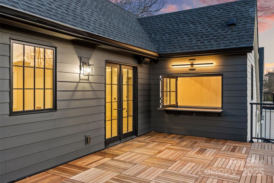 Terrace with Serving Window