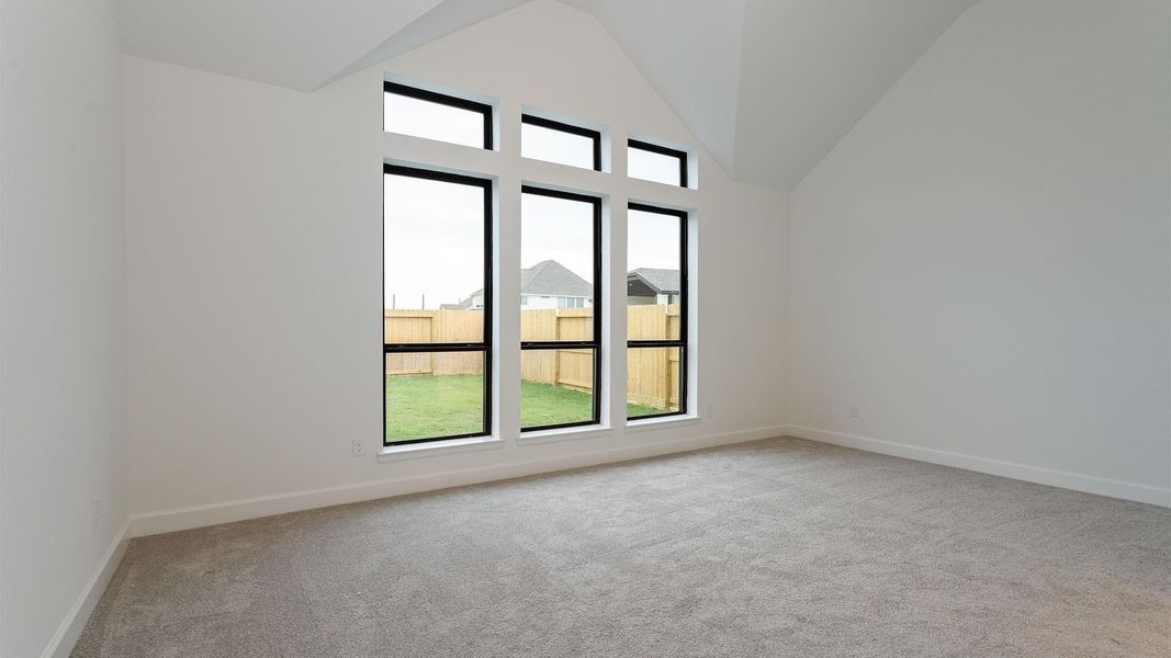 Spacious, unfurnished interior of a new home in Candela, Richmond (Image 11).