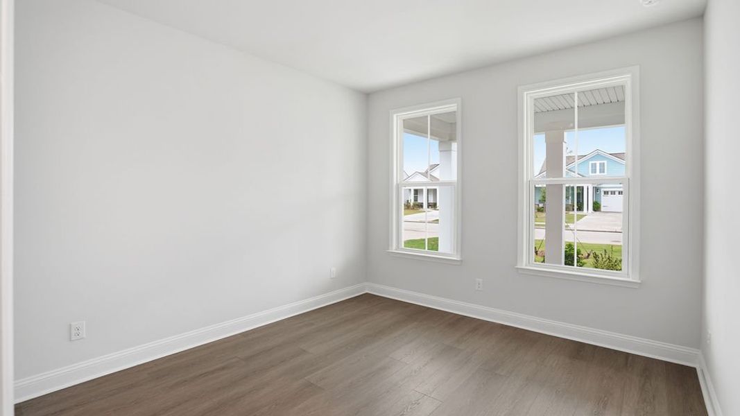 Spacious, unfurnished interior of a new home in Sun City Hilton Head, Bluffton (Image 18).