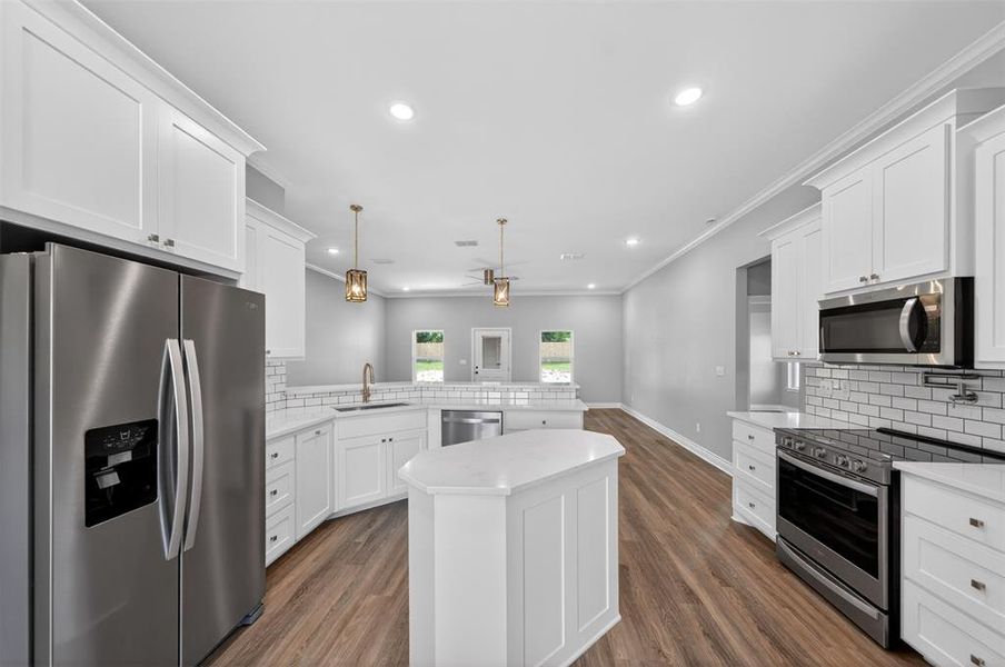 Furnished interior view inside a new home in , Troup (Image 7).