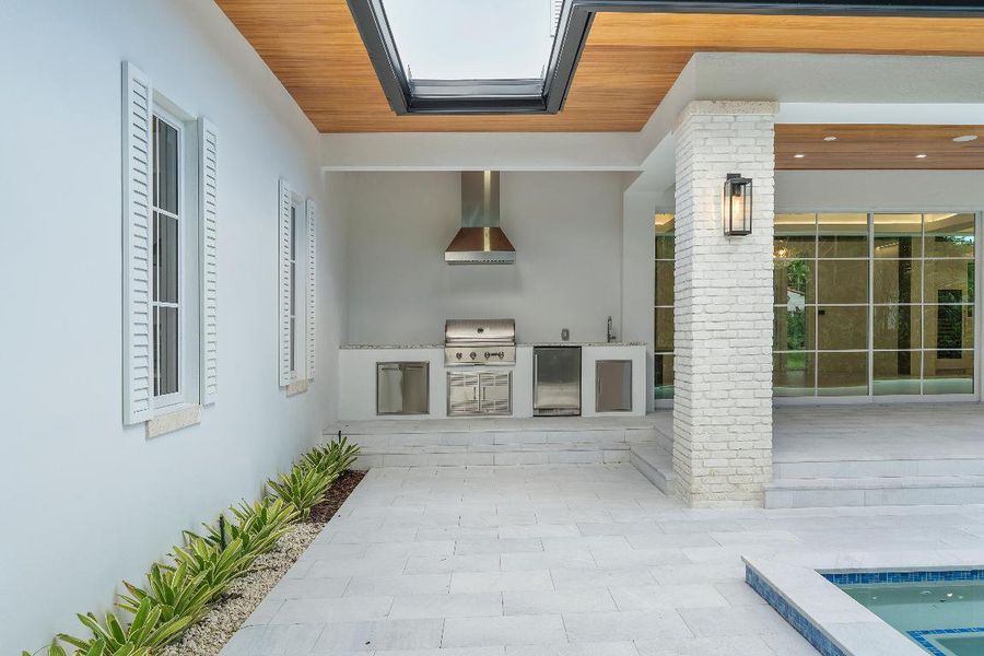 089-420 Barbarossa Ave_089