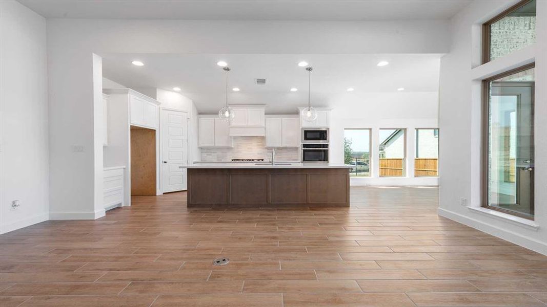 Image 21 of a home in The Heights At Uptown Celina 50'.