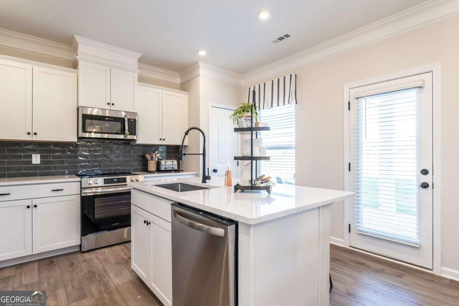 Furnished interior view inside a new home in Trellis Park, Hampton (Image 14). Furnished interior view inside a new home in Trellis Park, Hampton (Image 14).