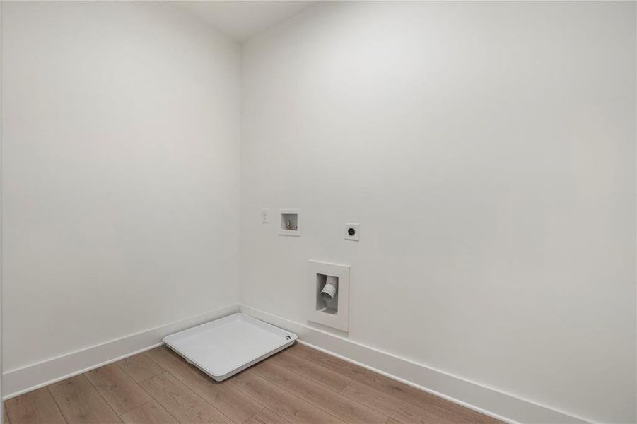 Spacious, unfurnished interior of a new home in , Hiram (Image 34).