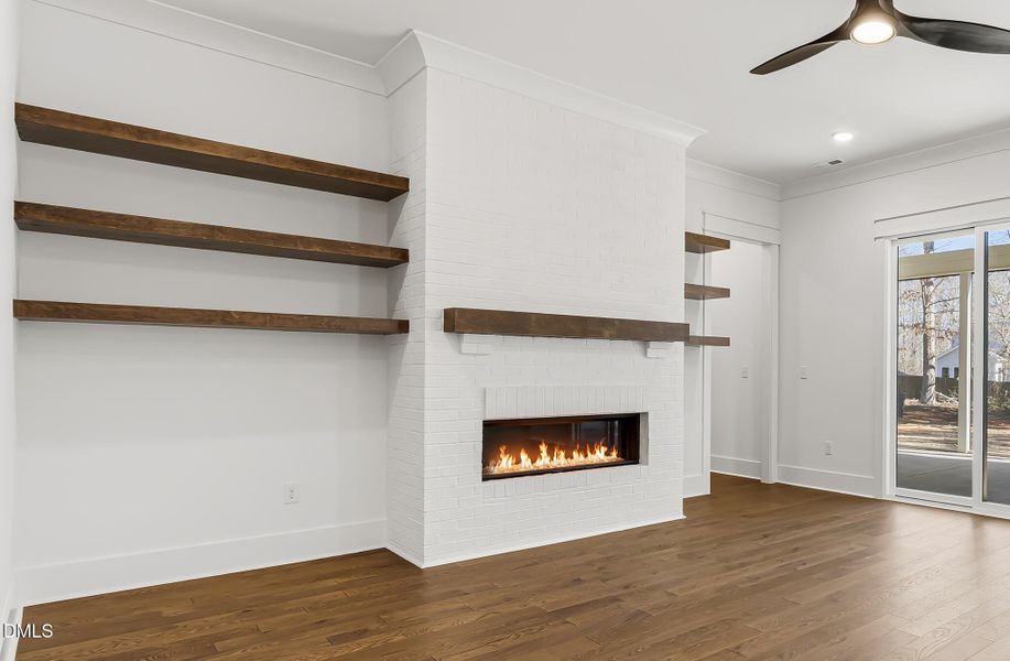 DSC02848_with_fire-2 DSC02848_with_fire-2