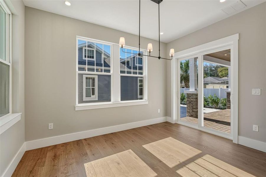 Spacious, unfurnished interior of a new home in , St. Petersburg (Image 41).