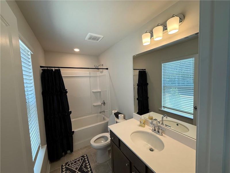 Furnished interior view inside a new home in , Mableton (Image 39).