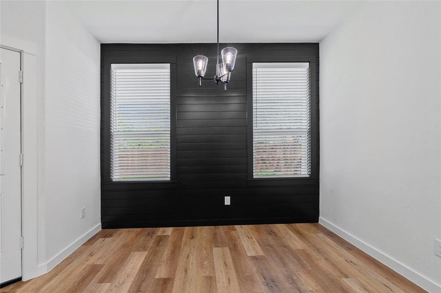 Spacious, unfurnished interior of a new home in , Celeste (Image 34).