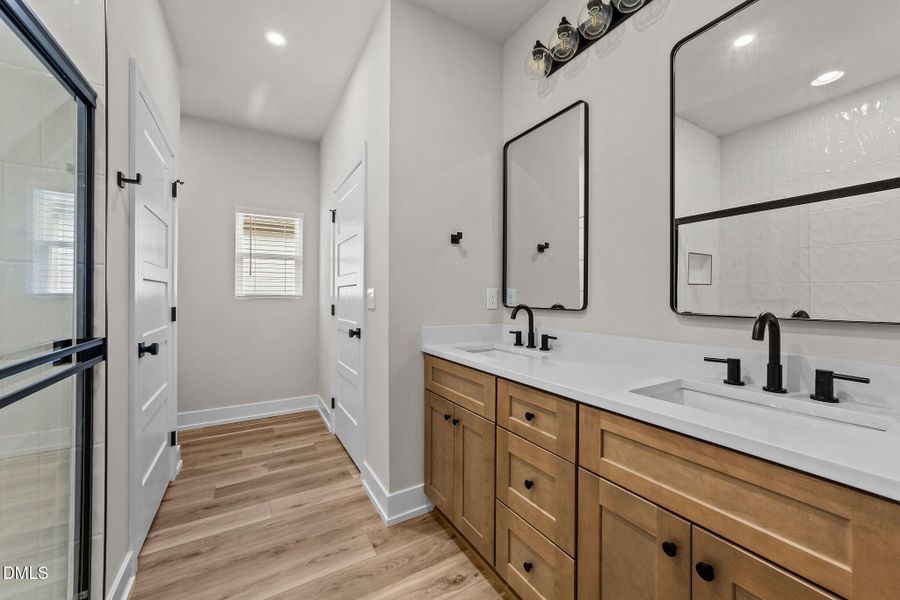 31-web-or-mls-VB4A5796