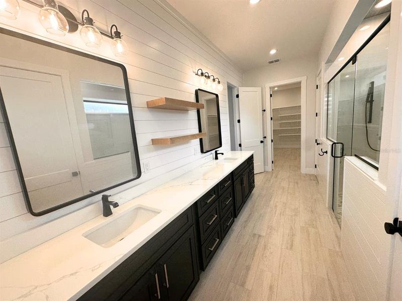 Furnished interior view inside a new home in , Winter Haven (Image 17).