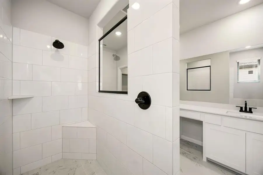 27-web-or-mls-1427-golden-mdw-dr