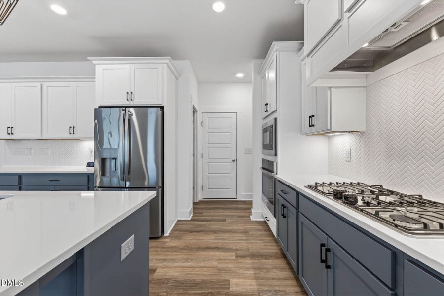 35-web-or-mls-IMG_0096 35-web-or-mls-IMG_0096