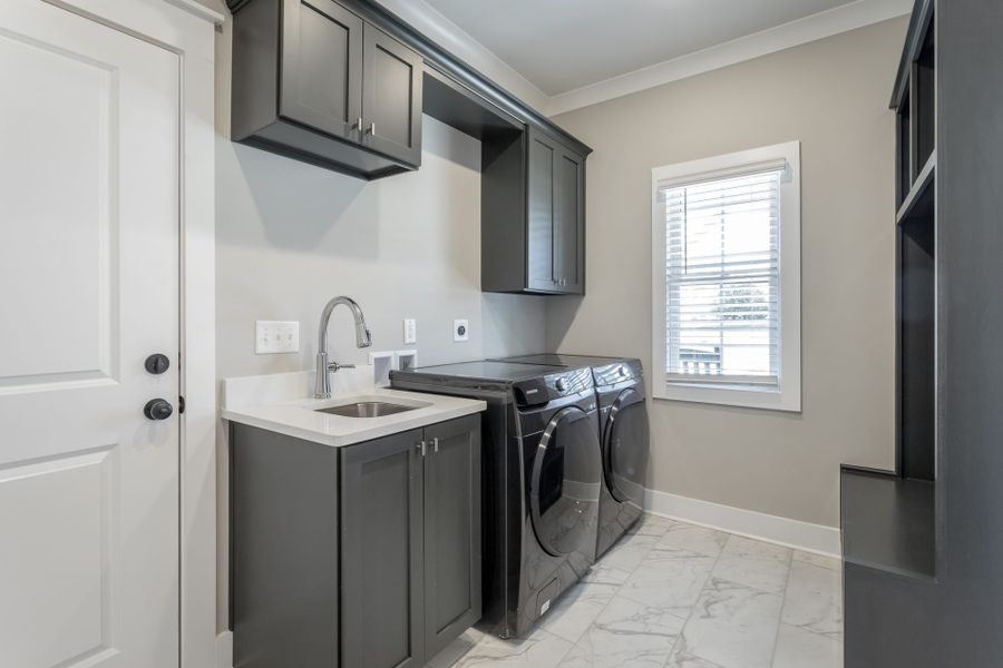 Representative furnished interior of a home built from the Autumnbrook A by Riverstone Construction, LLC in Pine Ridge, Soddy-Daisy (Image 9).